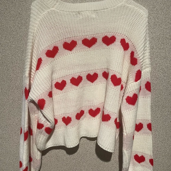 Jessica Simpson Red and White Heart Crew Neck Sweater - Picture 4 of 4